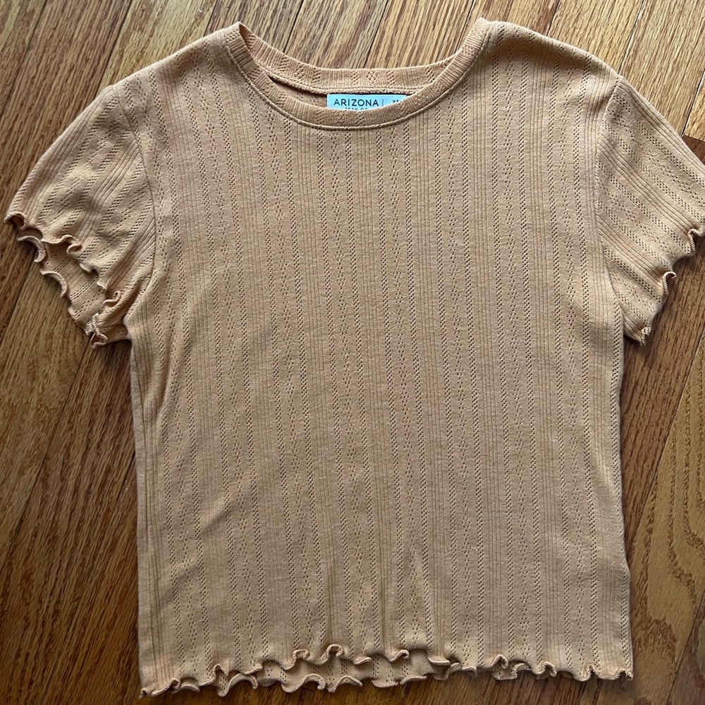 Arizona Jean Co short sleeve top!